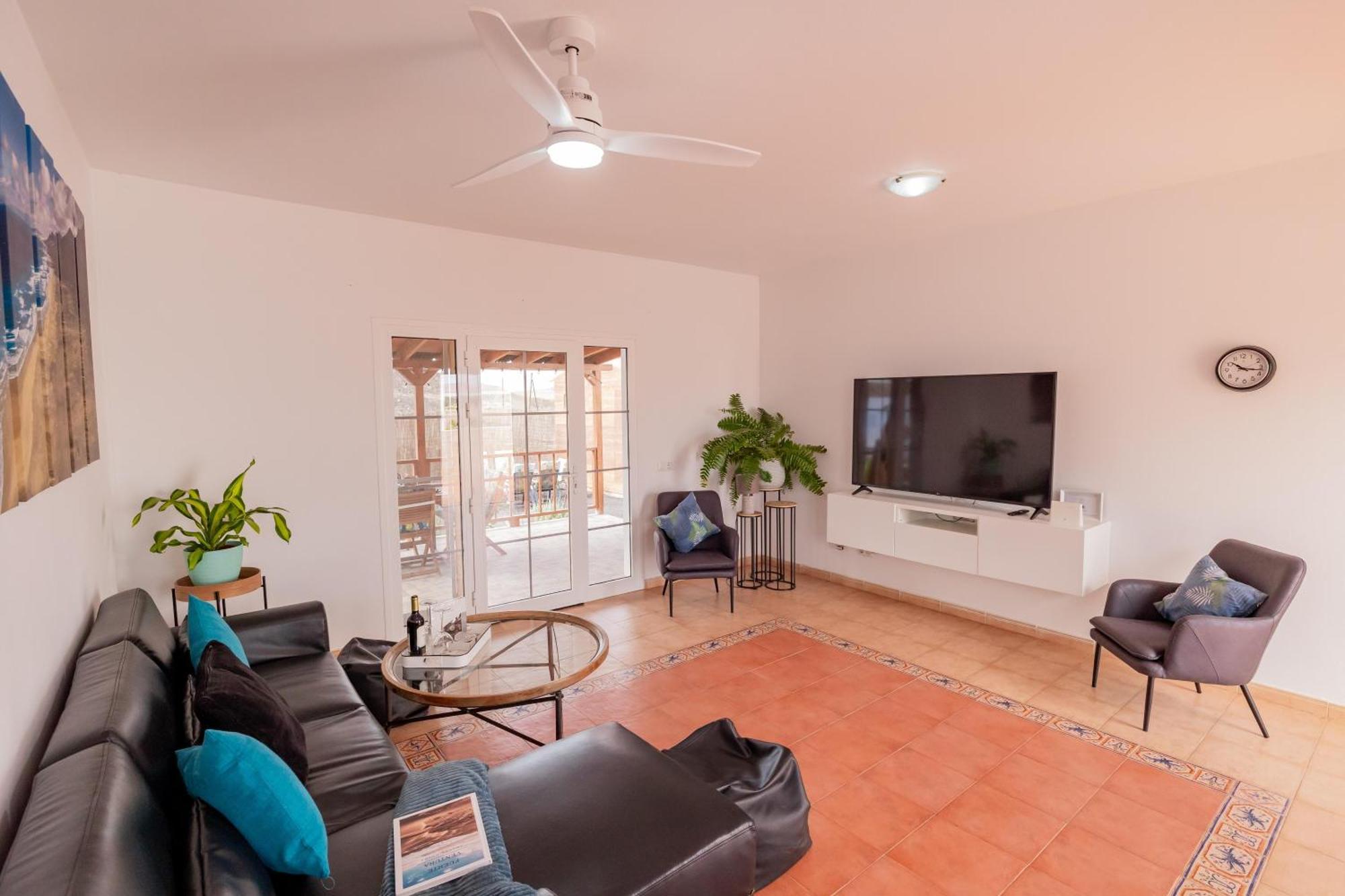Casa Amaya - Spacious House With Pool, Large Garden, Bbq, 2 Terraces, And Ideal Location El Charco  Kültér fotó
